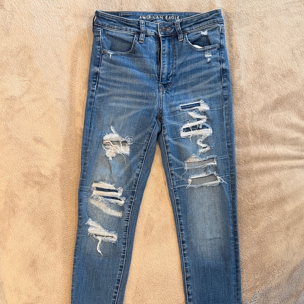 American Eagle Outfitters Women's Ripped Blue Skinny Jeans